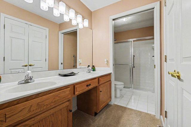 535 Fawn Run Drive, Highland Heights, KY 41076