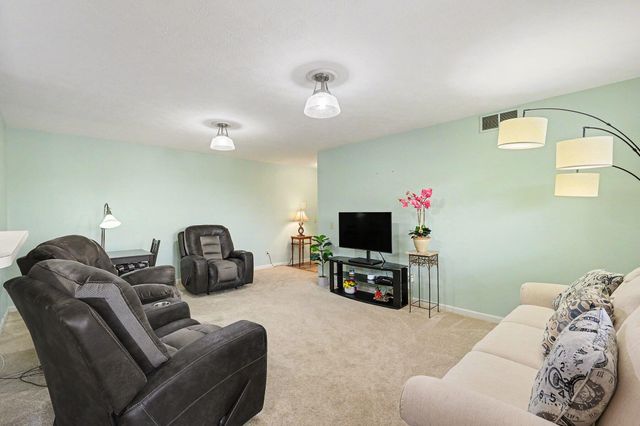 535 Fawn Run Drive, Highland Heights, KY 41076