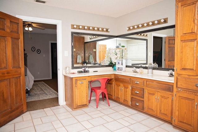 2917 Dove Lane, Denver City, TX 79323