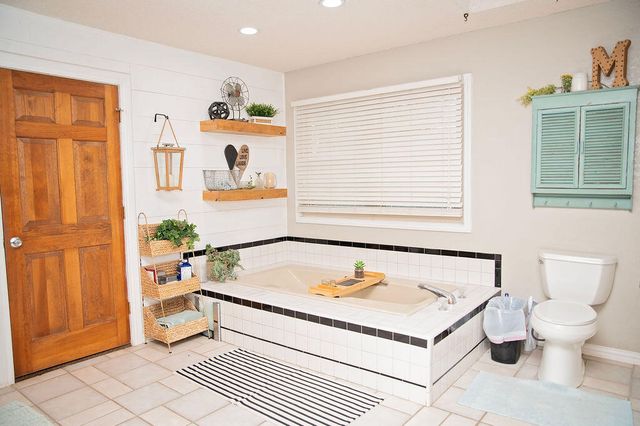 2917 Dove Lane, Denver City, TX 79323