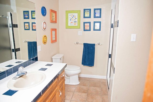 2917 Dove Lane, Denver City, TX 79323