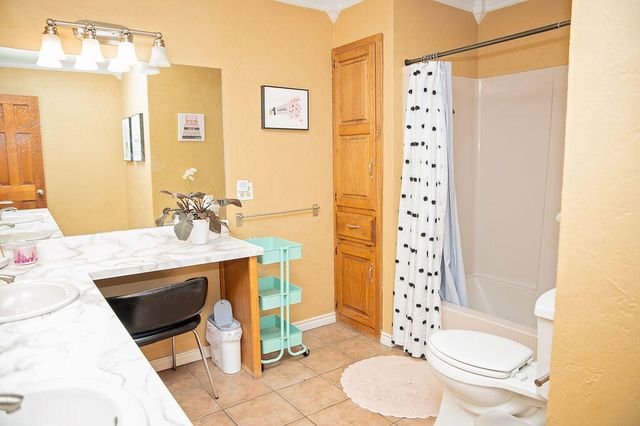 2917 Dove Lane, Denver City, TX 79323