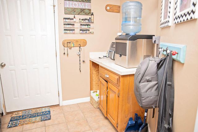 2917 Dove Lane, Denver City, TX 79323