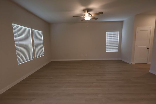 7757 Bergamot Cir, Magnolia, TX 77354