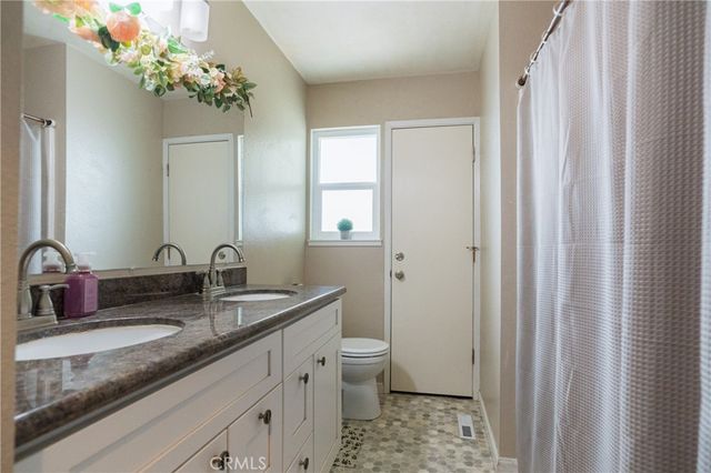 2390 Fruitland Avenue, Atwater, CA 95301