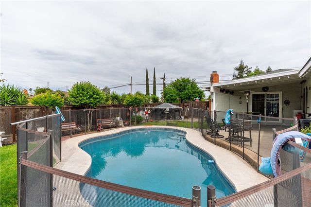 2390 Fruitland Avenue, Atwater, CA 95301