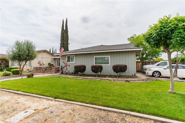 2390 Fruitland Avenue, Atwater, CA 95301