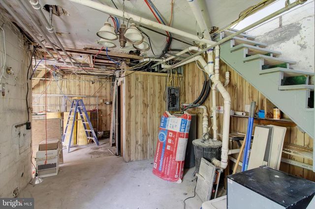 720 N 2ND ST, Pottsville, PA 17901