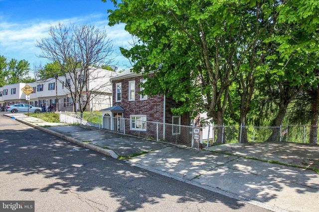 720 N 2ND ST, Pottsville, PA 17901