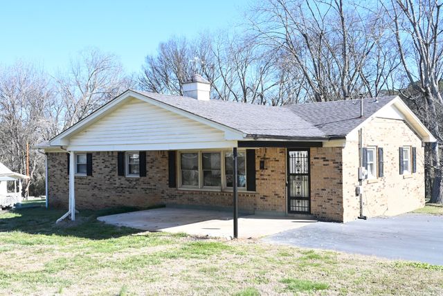 109 2nd Ave, N, Loretto, TN 38469