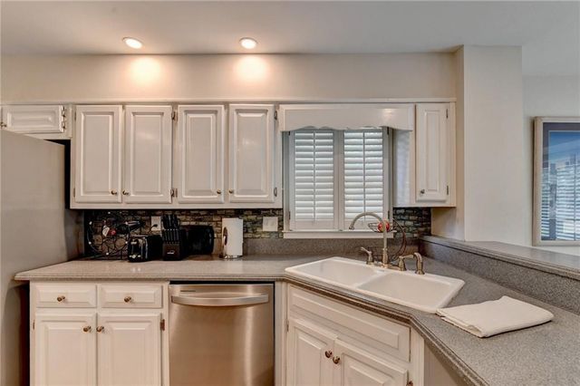 6110 Windsor Trace Drive, Peachtree Corners, GA 30092