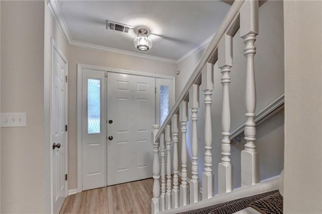6110 Windsor Trace Drive, Peachtree Corners, GA 30092