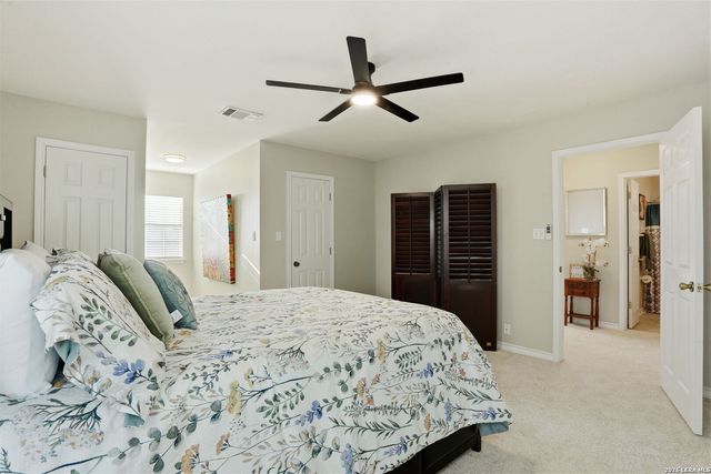 2325 Lakeshore Dr, Canyon Lake, TX 78133