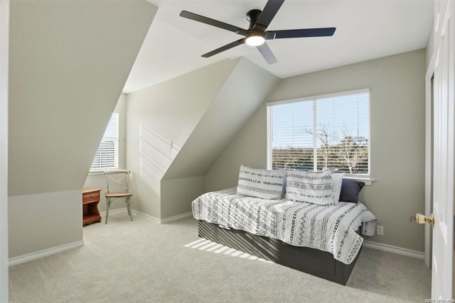 2325 Lakeshore Dr, Canyon Lake, TX 78133