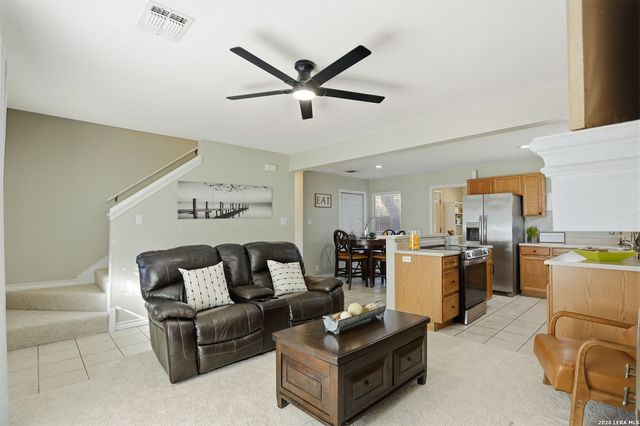 2325 Lakeshore Dr, Canyon Lake, TX 78133