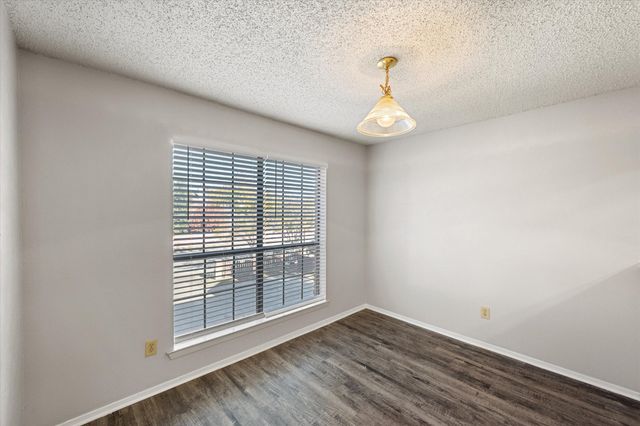 406 E Denton Drive 35, Euless, TX 76039