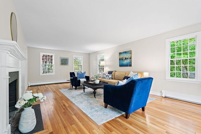 28 Old Village Road, Acton, MA 01720