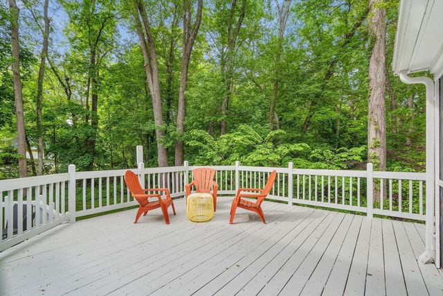 28 Old Village Road, Acton, MA 01720