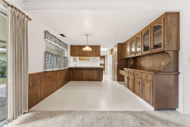 1519 Mckinley Ave, Woodland, CA 95695