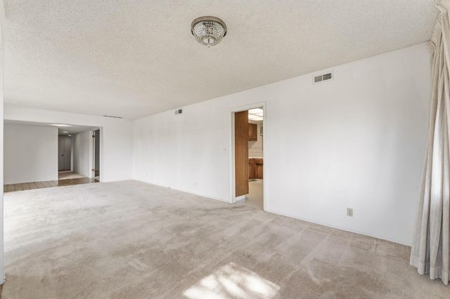 1519 Mckinley Ave, Woodland, CA 95695