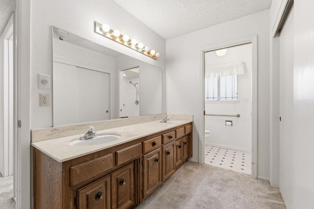 1519 Mckinley Ave, Woodland, CA 95695