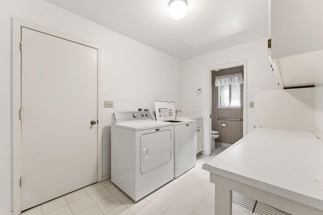 1519 Mckinley Ave, Woodland, CA 95695