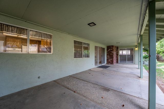 1519 Mckinley Ave, Woodland, CA 95695