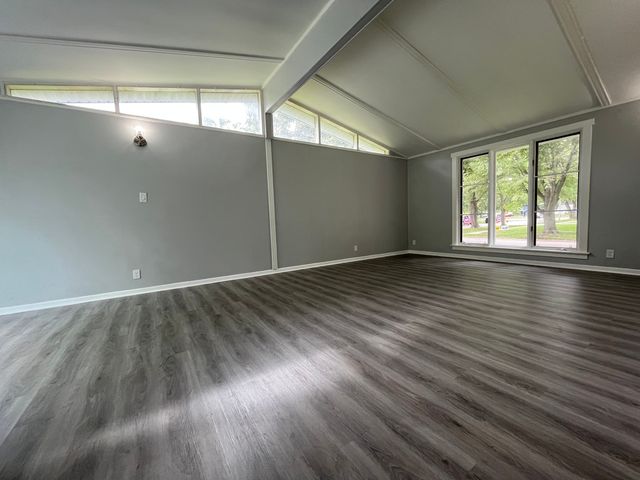 150 Wilson Place, Oswego, IL 60543