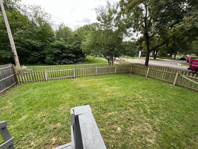 150 Wilson Place, Oswego, IL 60543