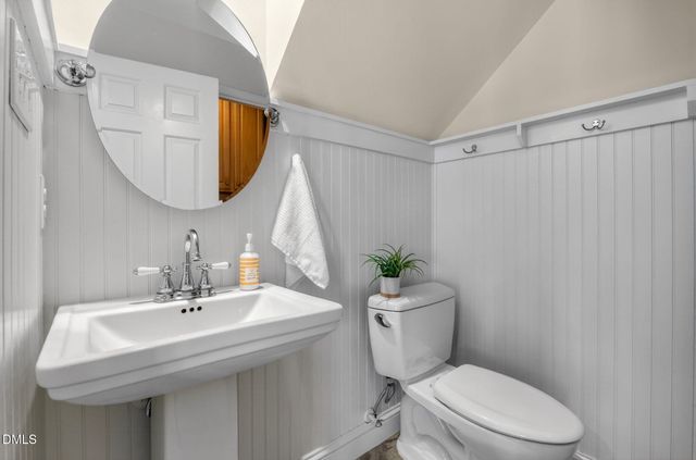 1700 Township Circle, Raleigh, NC 27609