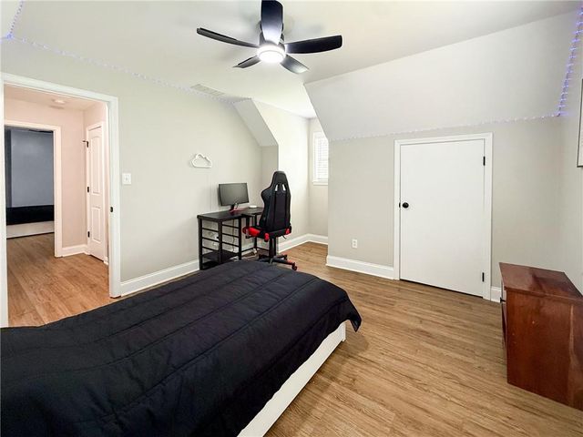 5806 Stonehaven Drive NW, Kennesaw, GA 30152