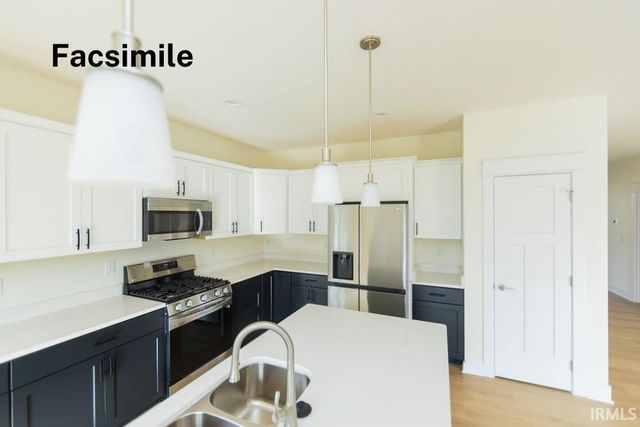 4807 S Abington Drive, Bloomington, IN 47403