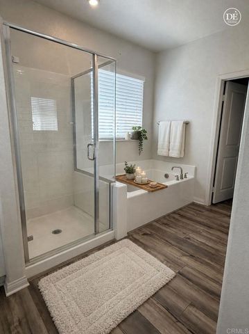 1528 Wingwood Lane, Vista, CA 92083
