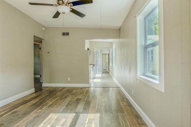 2553 18TH AVENUE N, St Petersburg, FL 33713