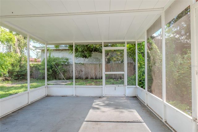 2553 18TH AVENUE N, St Petersburg, FL 33713