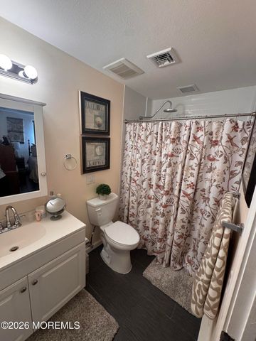 97B Salix Plaza, Monroe, NJ 08831