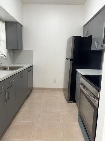 660 Cypress Club Way F, Pompano Beach, FL 33064