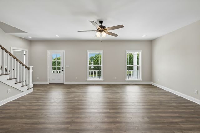 156 Lisa Drive, Gordonsville, TN 38563