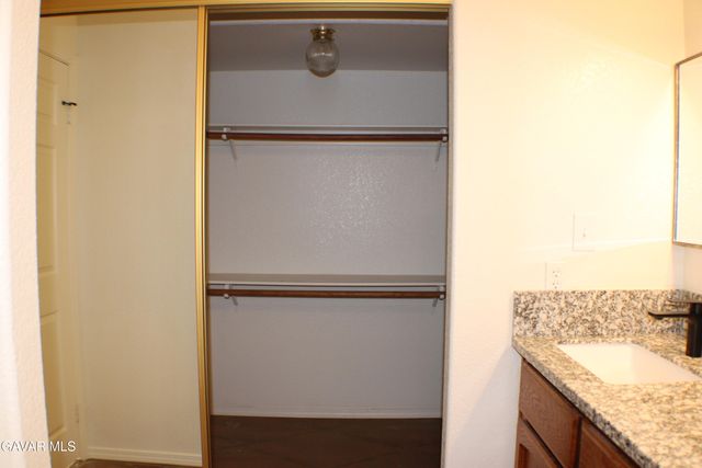 8472 Viburnum Avenue, California City, CA 93505