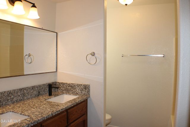 8472 Viburnum Avenue, California City, CA 93505