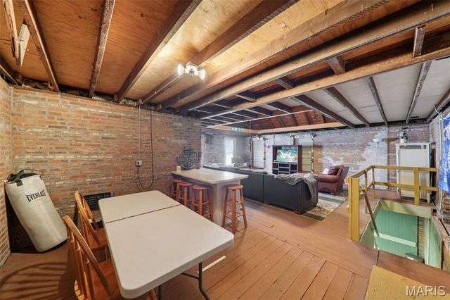 102 S Monroe Street, Freeburg, IL 62243