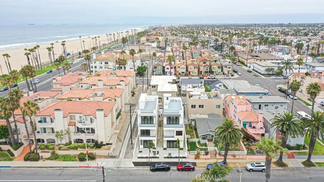 109 9th, Huntington Beach, CA 92648