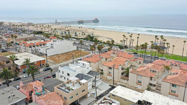109 9th, Huntington Beach, CA 92648