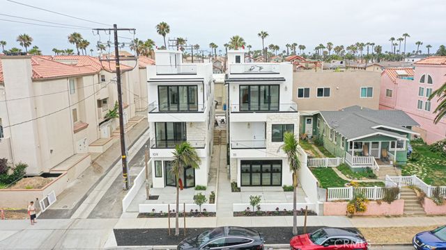 109 9th, Huntington Beach, CA 92648