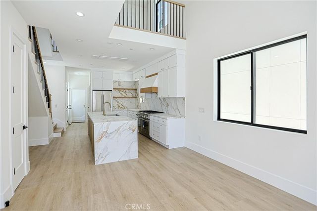 109 9th, Huntington Beach, CA 92648