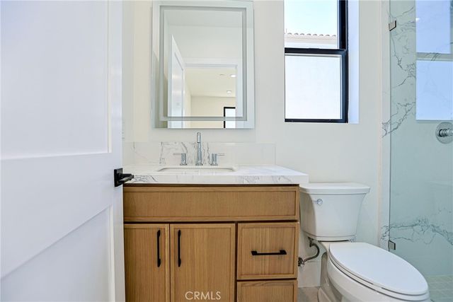 109 9th, Huntington Beach, CA 92648