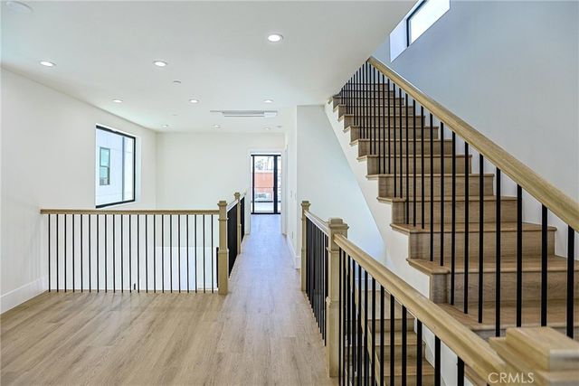 109 9th, Huntington Beach, CA 92648