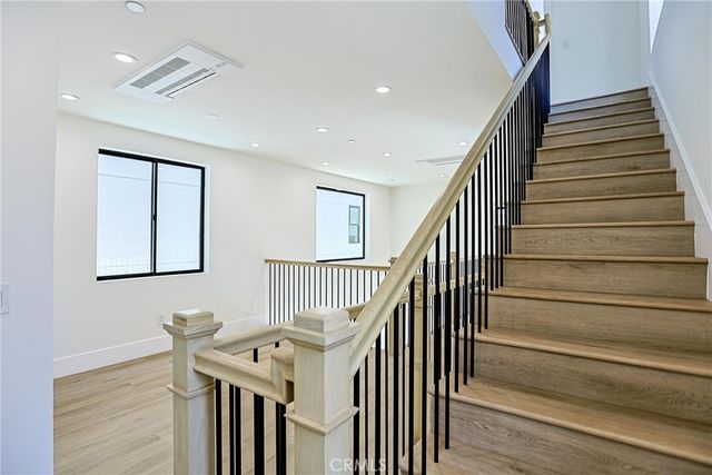 109 9th, Huntington Beach, CA 92648