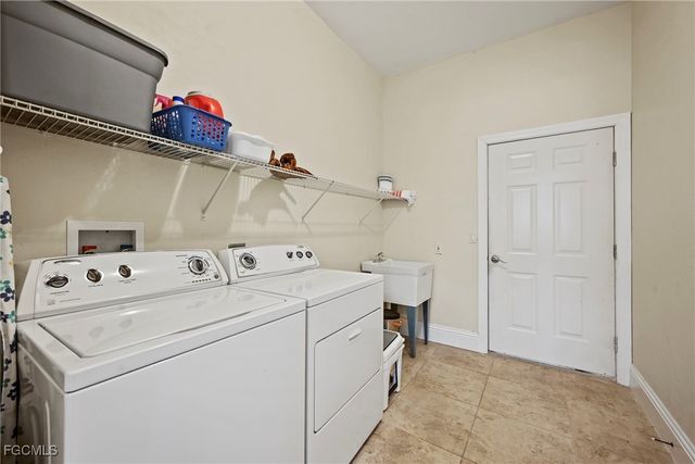 15094 Stella Del Mar LN, Fort Myers, FL 33908