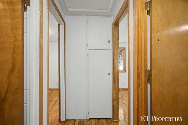 3739 Grape Avenue Ne, Plainfield Twp, MI 49525